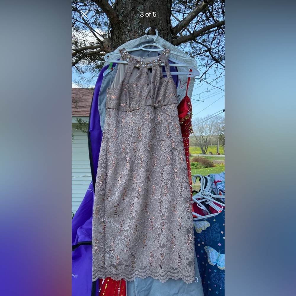 sparkly size 6 Jessica Howard formal dress
